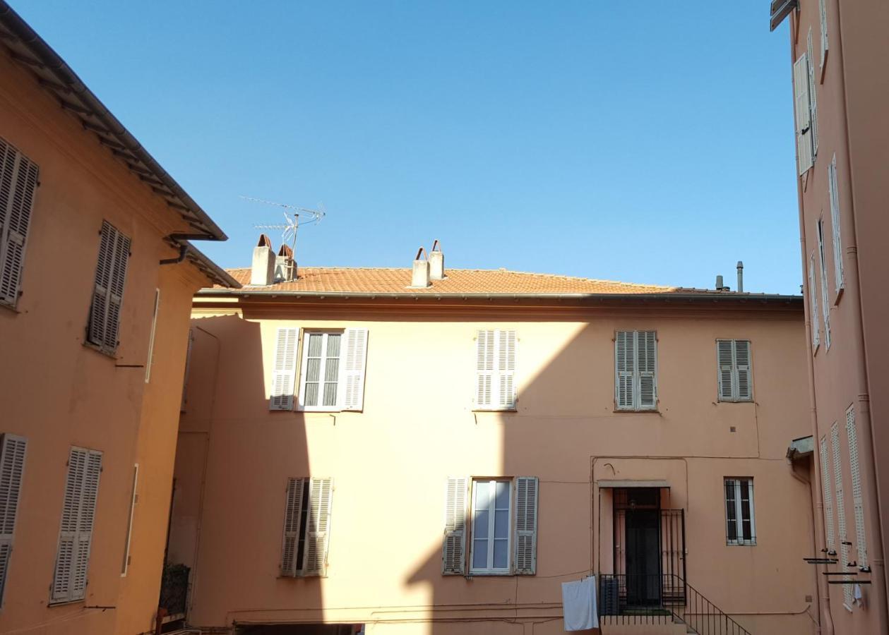 Superbe 2 Pieces Neuf A 100M De La Plage Menton Exterior foto